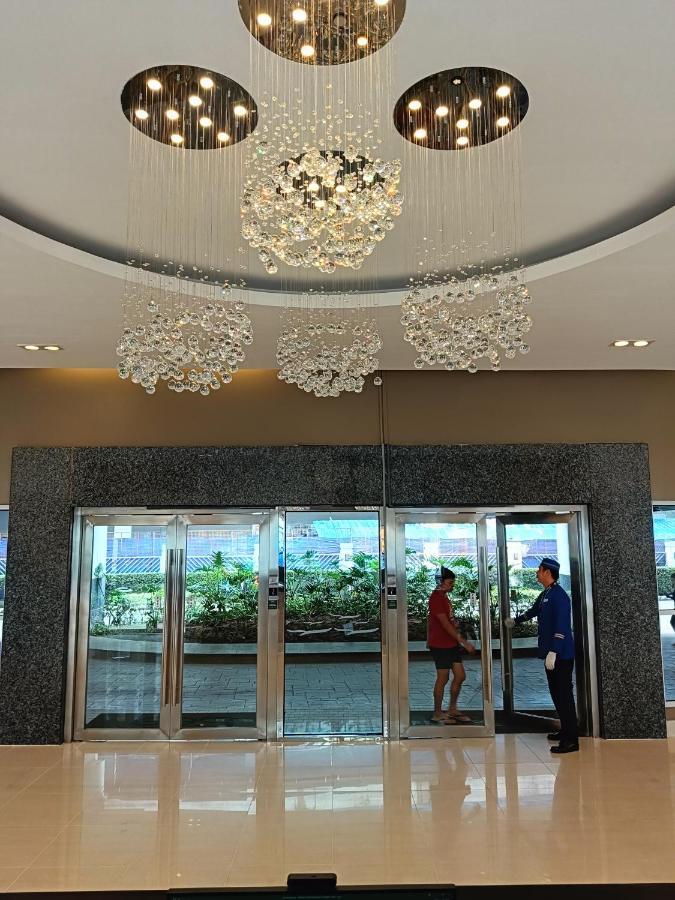 Sea Residences Moa - Paul Manila Exteriér fotografie